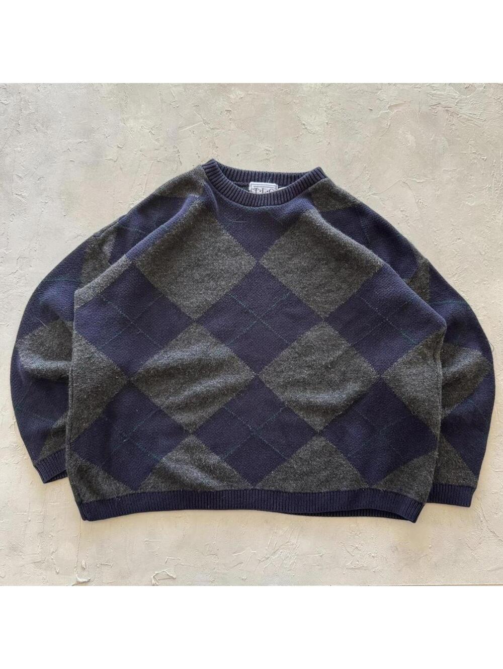 Vintage 1990s Navy and Grey Preppy Argyle Grandpa Knit Boxy Sweater